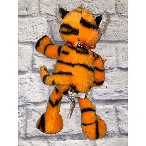 Chocolate peanut butter cup small orange plush - Picture 4 of 5